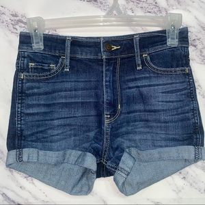 Hollister Short High Rise